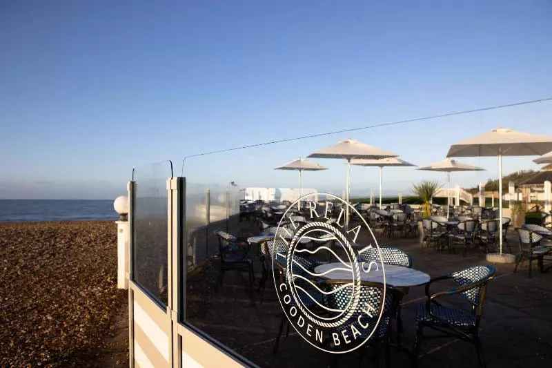 Hotelli The Relais Cooden Beach