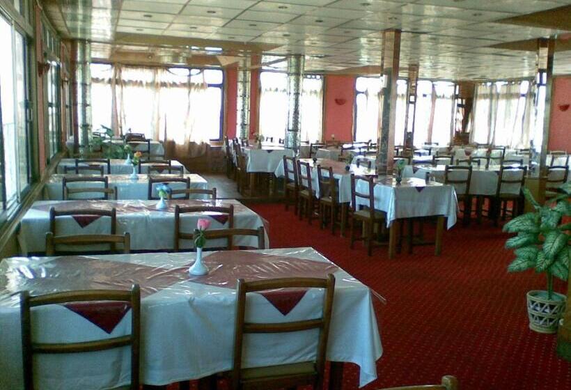 Adriatica Hotel Marsa Matrouh