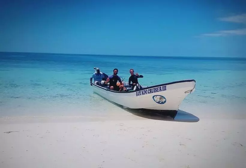 Auberge Hôtelière Ratu Kini Backpackers & Dive Resort