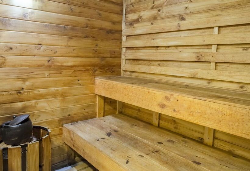 هتل Apartamentos Regency La Feria