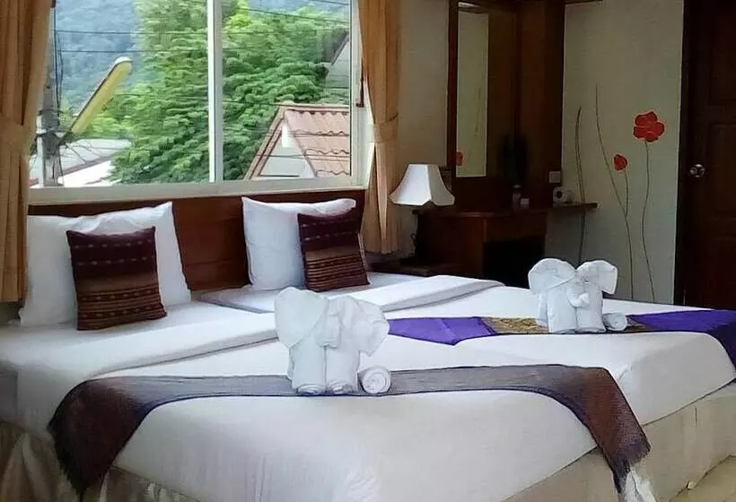 Отель Baan Chayna Resort