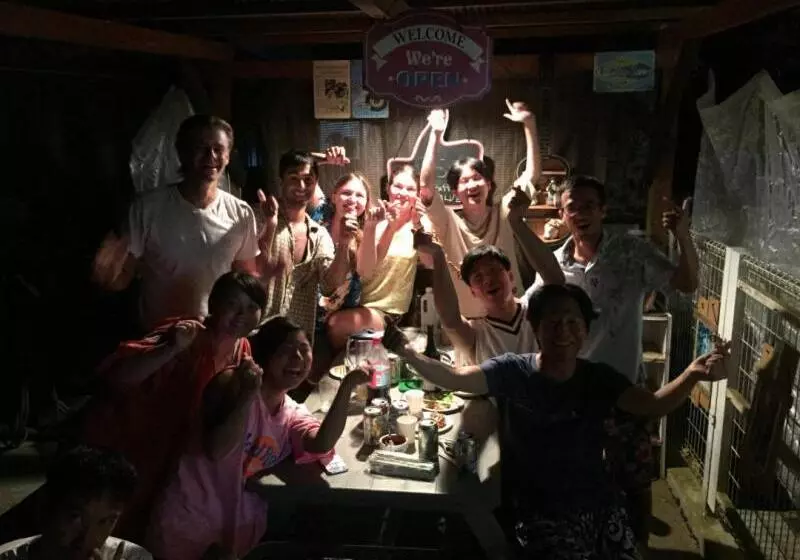 Отель Holiday House Ryukyu An Music Hostel