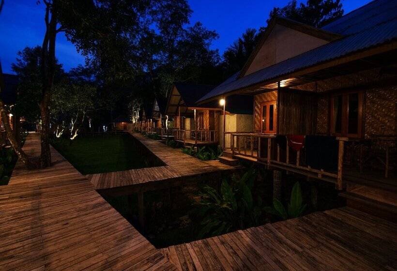 Отель Khao Sok Cabana Resort