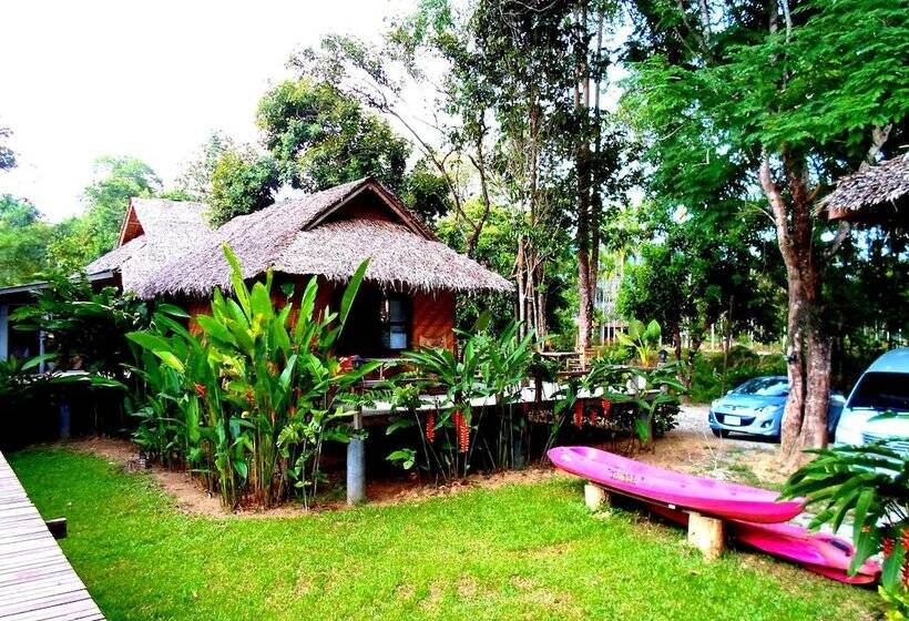 Отель Khao Sok Cabana Resort