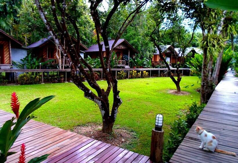 Отель Khao Sok Cabana Resort