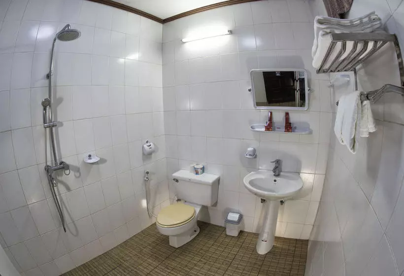 هتل Mann Myanmar Inn