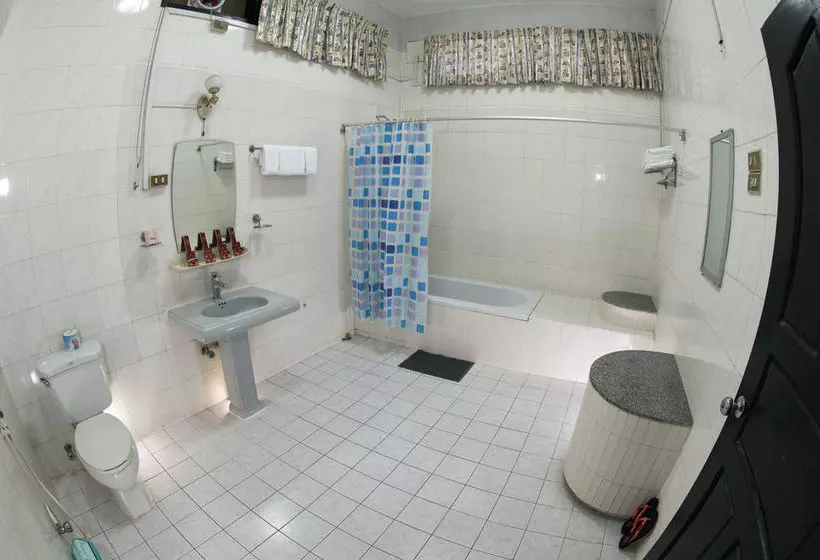 هتل Mann Myanmar Inn