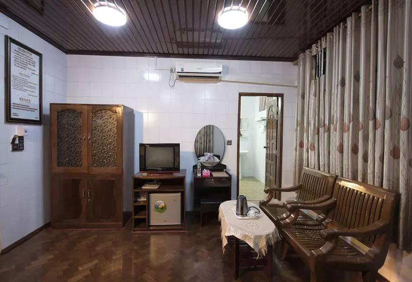 هتل Mann Myanmar Inn