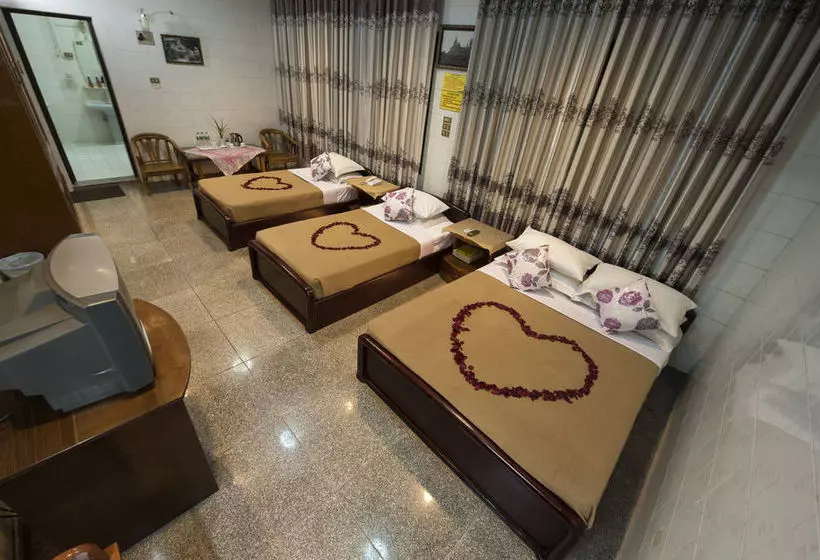هتل Mann Myanmar Inn