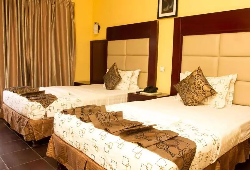 酒店 Mika Convention Center Meanwood