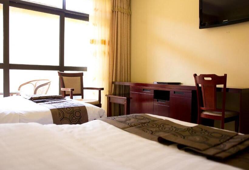 酒店 Mika Convention Center Meanwood