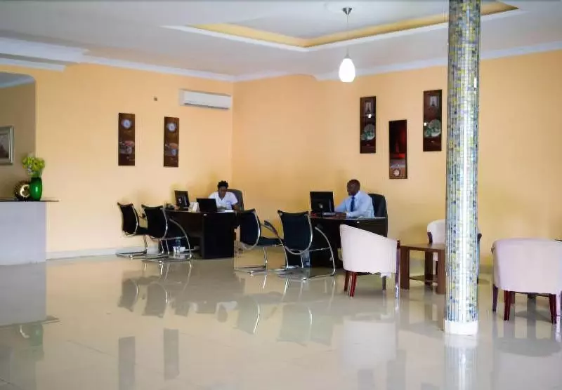 酒店 Mika Convention Center Meanwood