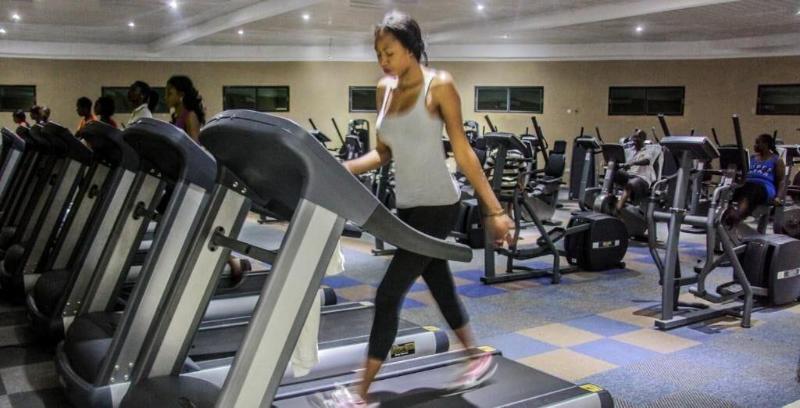 酒店 Mika Convention Center Meanwood