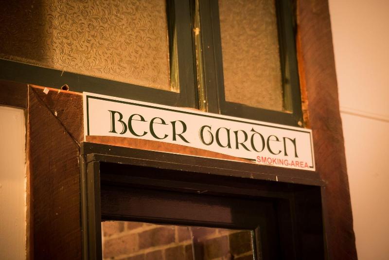 فندق Queens Arms