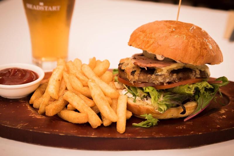 فندق Queens Arms