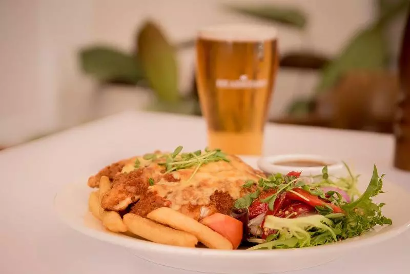 ホテル Queens Arms