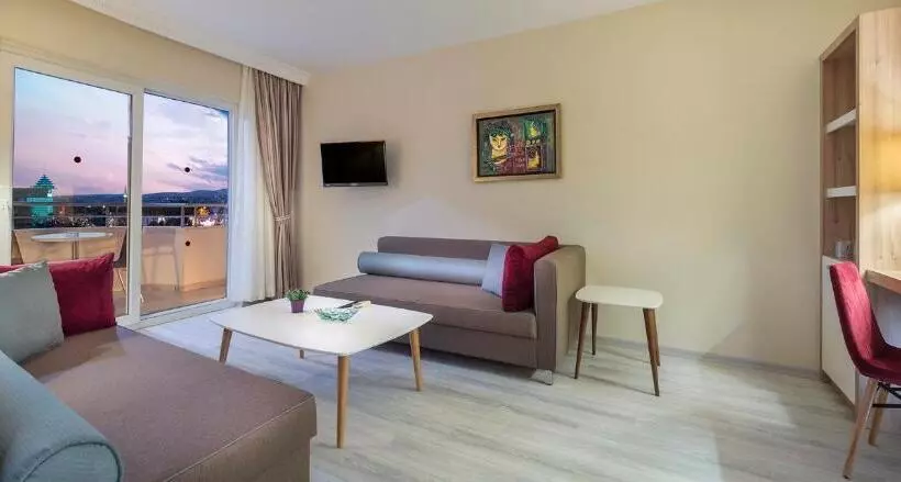 Royal Garden Beach Hotel All Inclusive