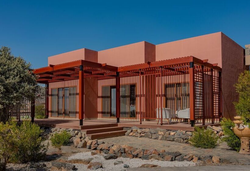 هتل Sahab Resort And Spa