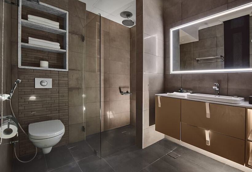 هتل Sahab Resort And Spa