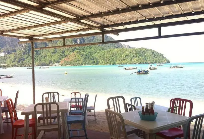 Hotel The Beacha Club