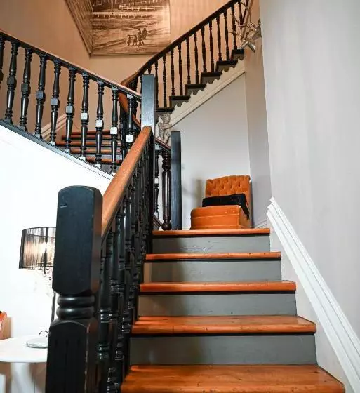 בית מלון כפרי Deck Quarters   Mansfield, Vic