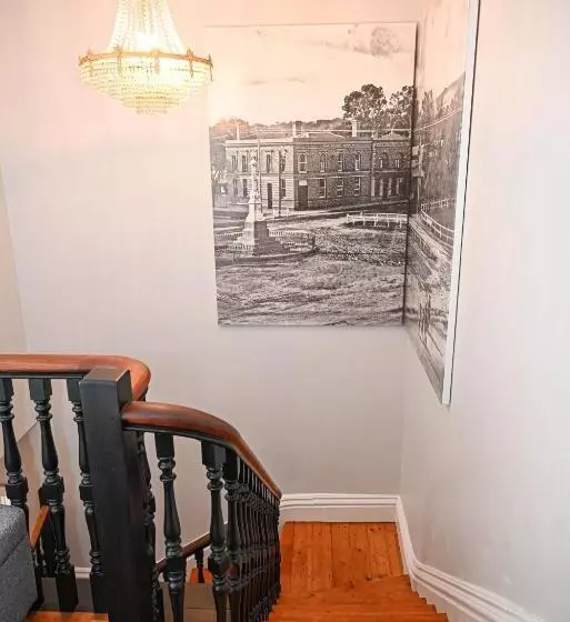 בית מלון כפרי Deck Quarters   Mansfield, Vic