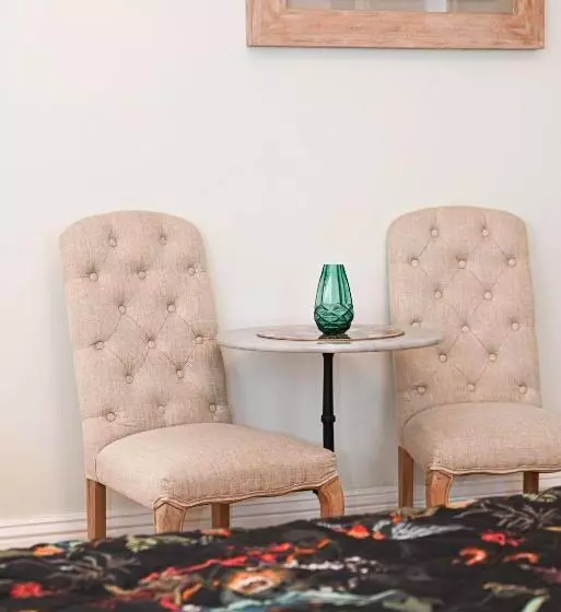 בית מלון כפרי Deck Quarters   Mansfield, Vic