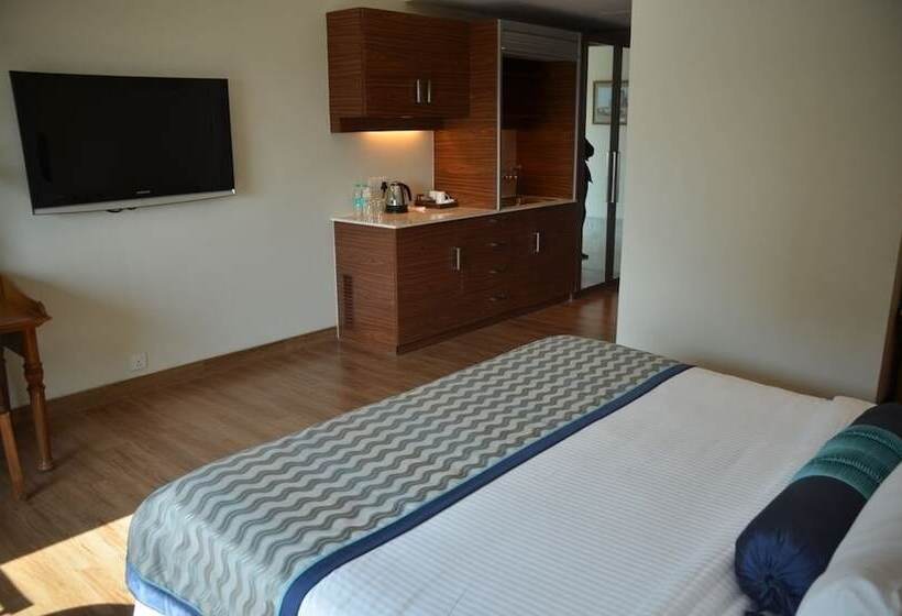 בית מלון כפרי The Lalit Traveller Jaipur