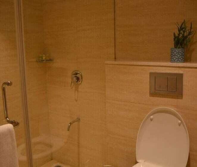 בית מלון כפרי The Lalit Traveller Jaipur