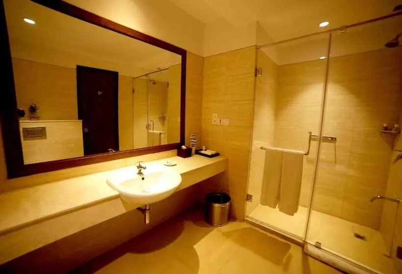 酒店 The Lalit Traveller Jaipur