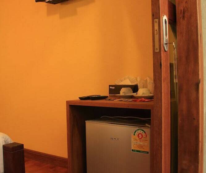 酒店 The Noi Guesthouse Koh Lipe