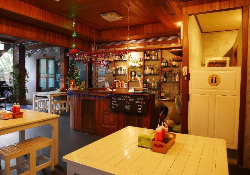 酒店 The Noi Guesthouse Koh Lipe