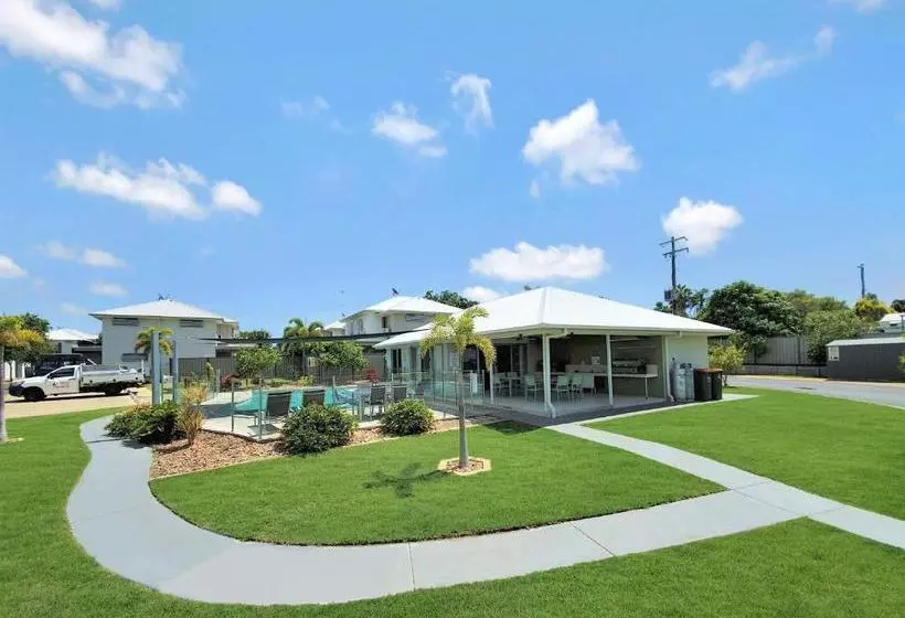 Lillypilly Resort Apartments