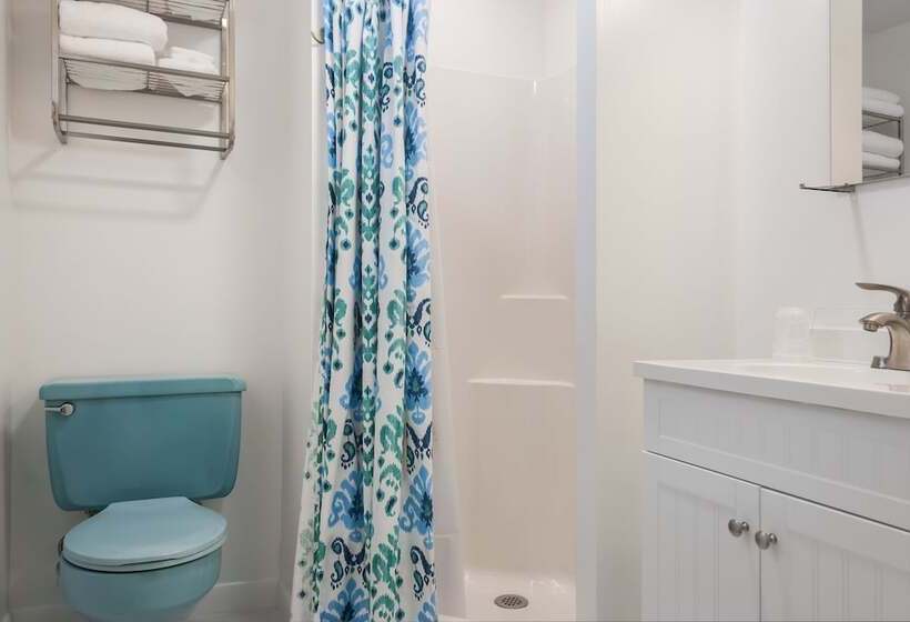 모텔 Kittery Inn & Suites