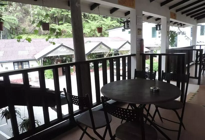 بنسيون Cameronian Inn