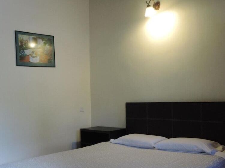 Pensão Cameronian Inn