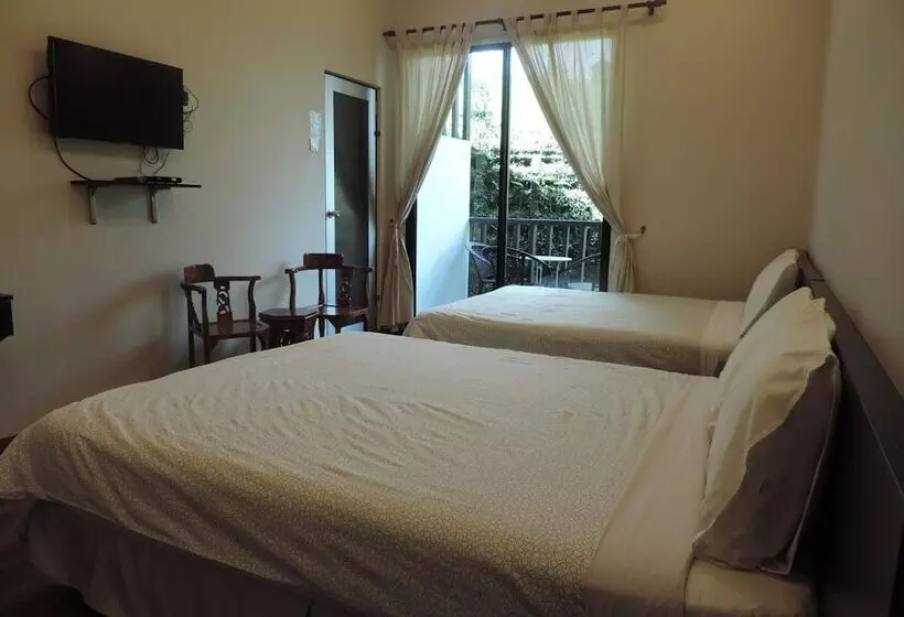 بنسيون Cameronian Inn