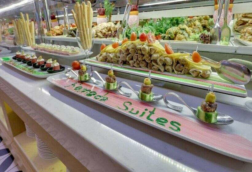 Ramada Hotel & Suites by Wyndham Kusadasi