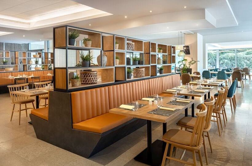 Valamar Diamant Residence