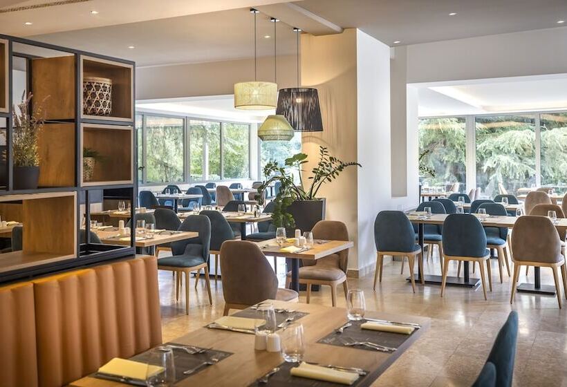 Valamar Diamant Residence