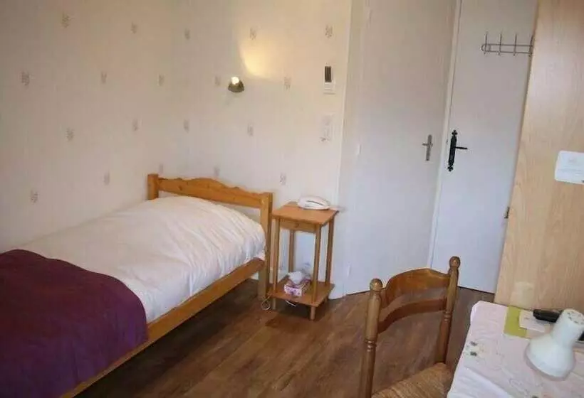 ホテル Auberge St Julien Aux Bois