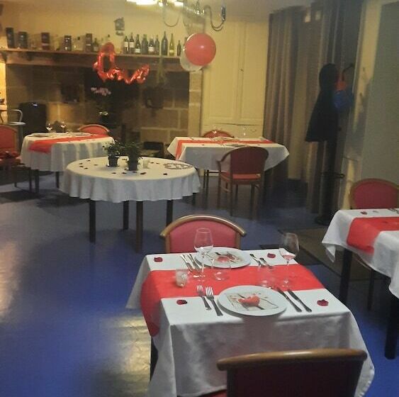 Отель Auberge St Julien Aux Bois