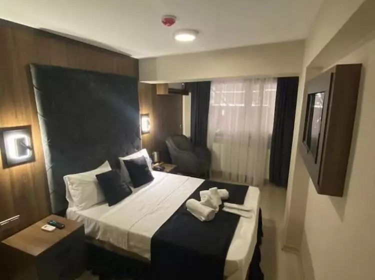 ホテル Nişantaşı Diamond