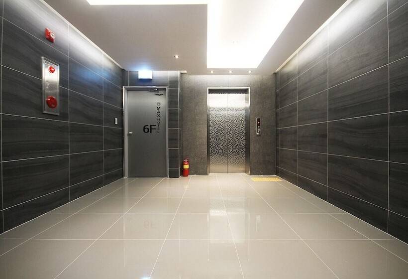 Yeosu Max Self Check In Motel