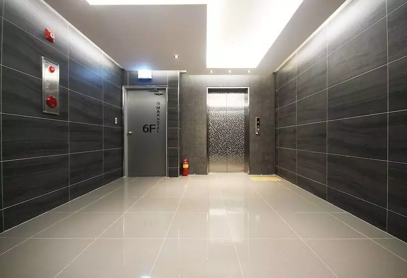 Yeosu Max Self Check In Motel