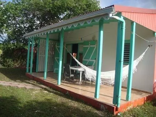 Au Village De Menard