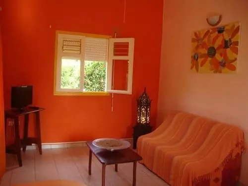 Au Village De Menard