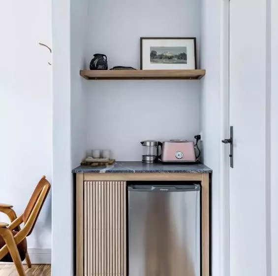 민박 Bondi Beach House