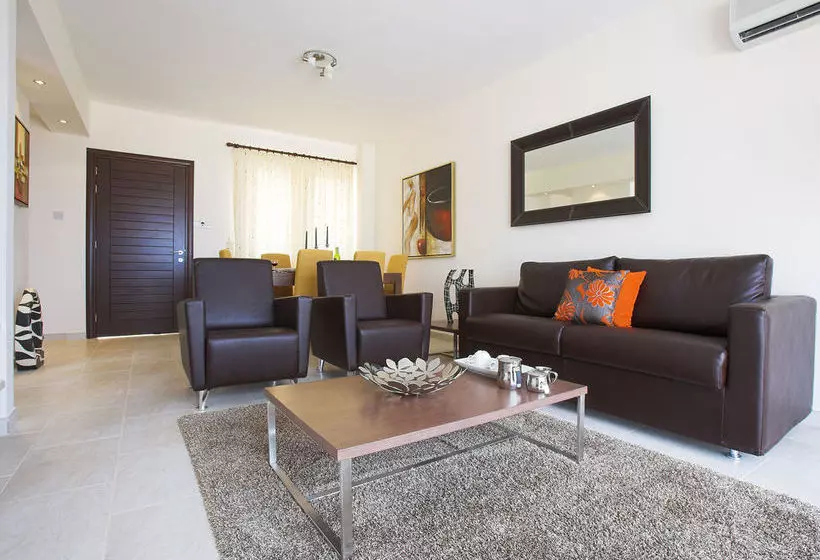 Chloraka Terrace Apartments