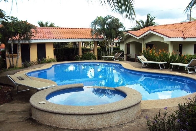 Condominios Jade by Tropical Gardens